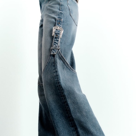 Zara TRF WIDE LEG BUCKLE JEANS - Picture 5 of 16